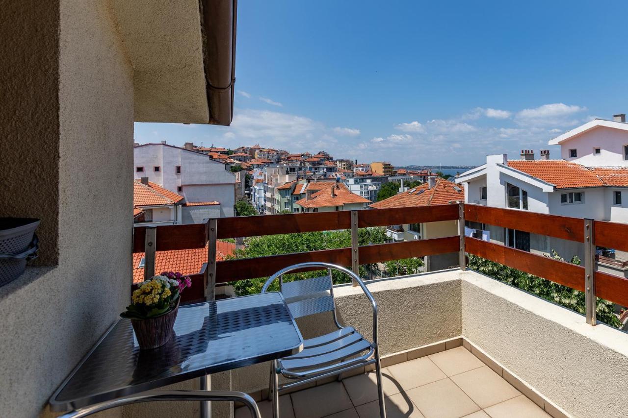 Hotel Albatros New Town Созополь Екстер'єр фото