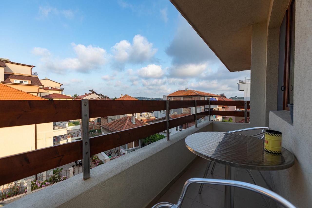 Hotel Albatros New Town Созополь Екстер'єр фото