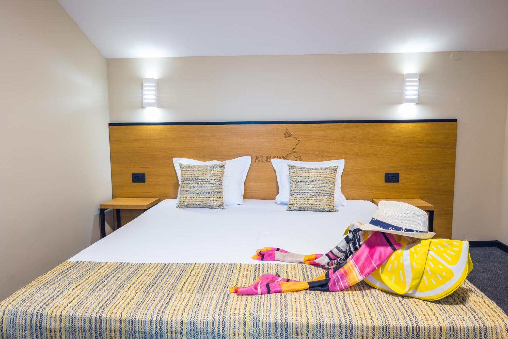 Hotel Albatros New Town Созополь Екстер'єр фото