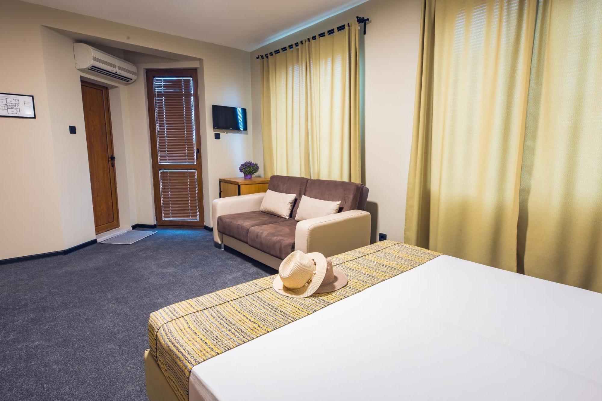 Hotel Albatros New Town Созополь Екстер'єр фото