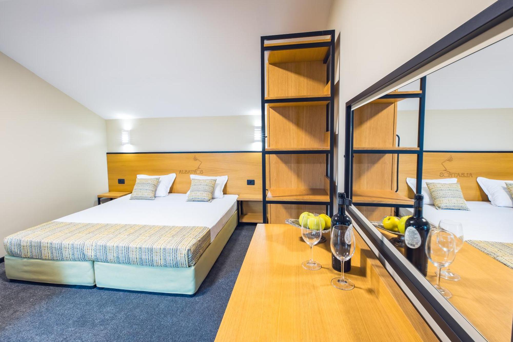 Hotel Albatros New Town Созополь Екстер'єр фото